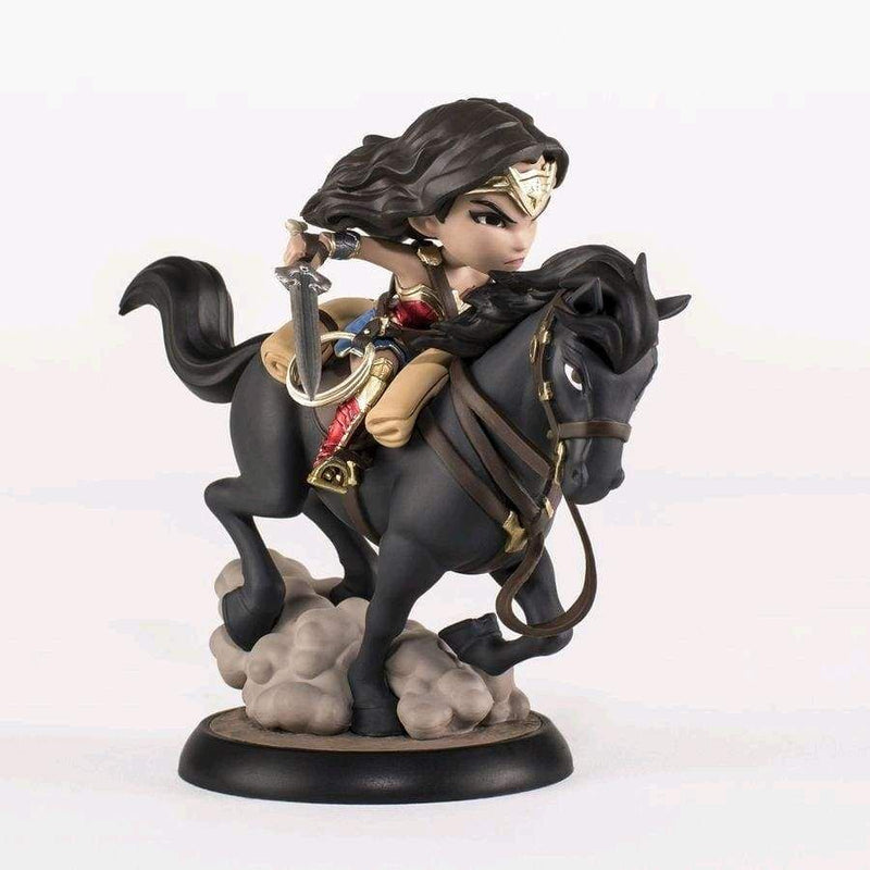 Image Wonder Woman Q-FIG MAX Figure