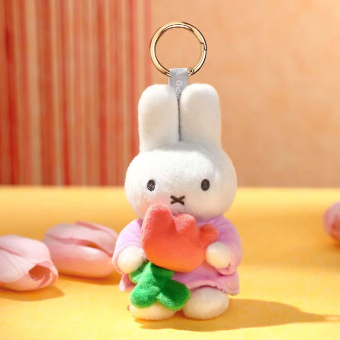 Miffy: Keyring - Miffy With Tulip
