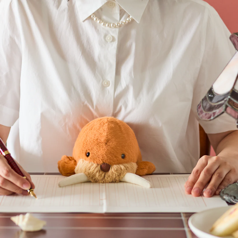 Dreams: Posture Pal - Walrus (Large)