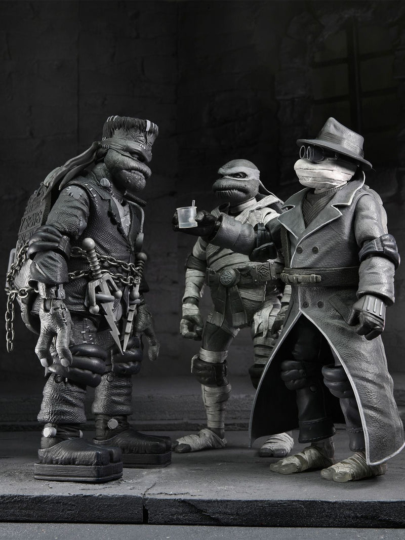 NECA: Teenage Mutant Ninja Turtles - x Universal Monsters Mutant Monster Mash 4 Pack Action Figure Set