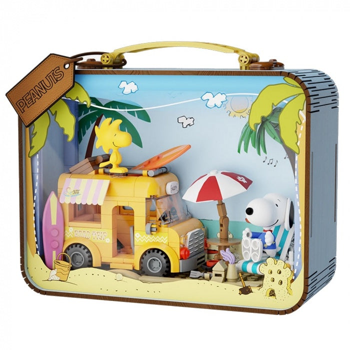 Peanuts: Snoopy's Suitcase Brick Kit
