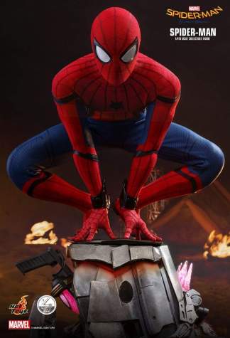 Image Spider-Man: Homecoming - Spider-Man 1:4 Scale Action Figure
